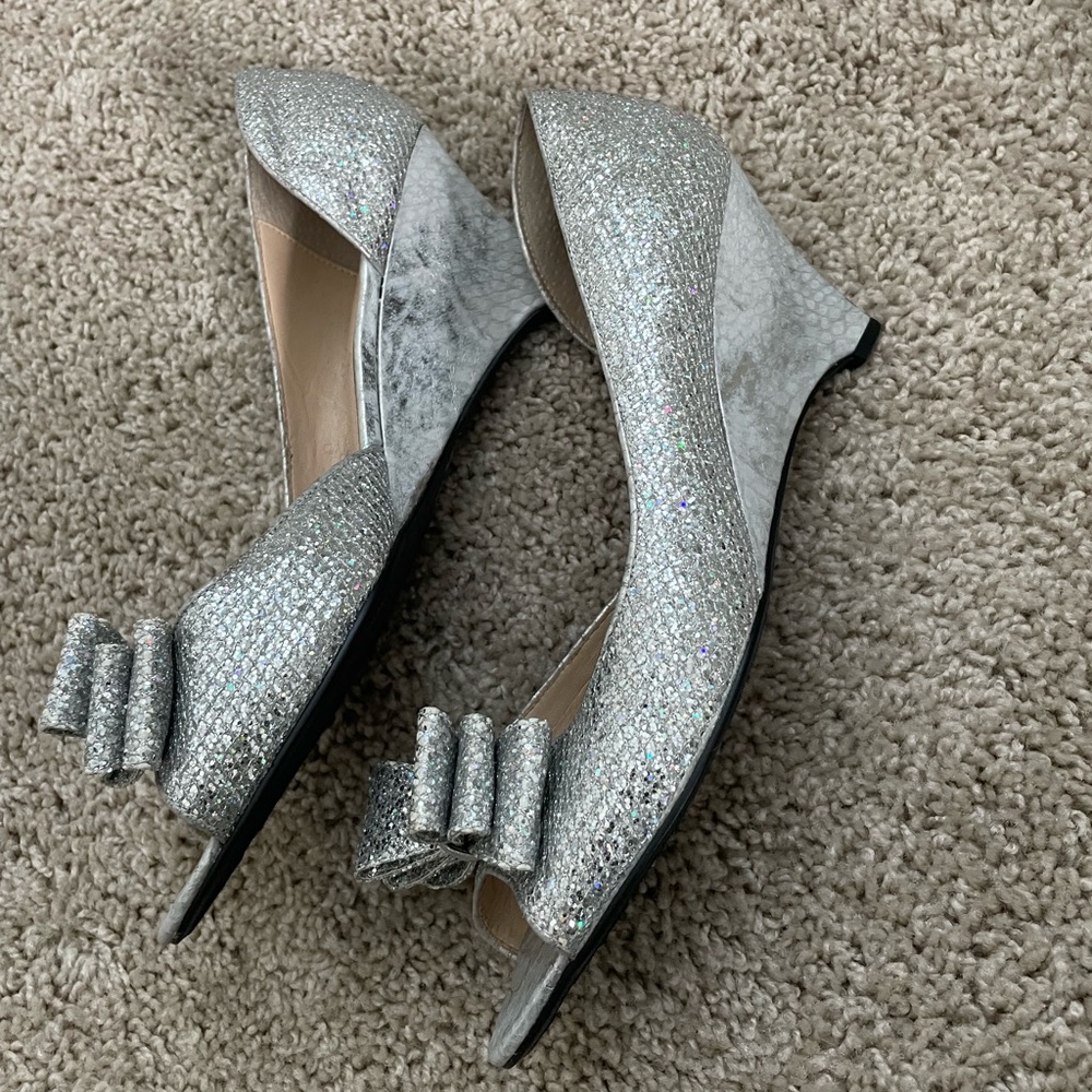 J Renee Silver wedge peep toe shoe